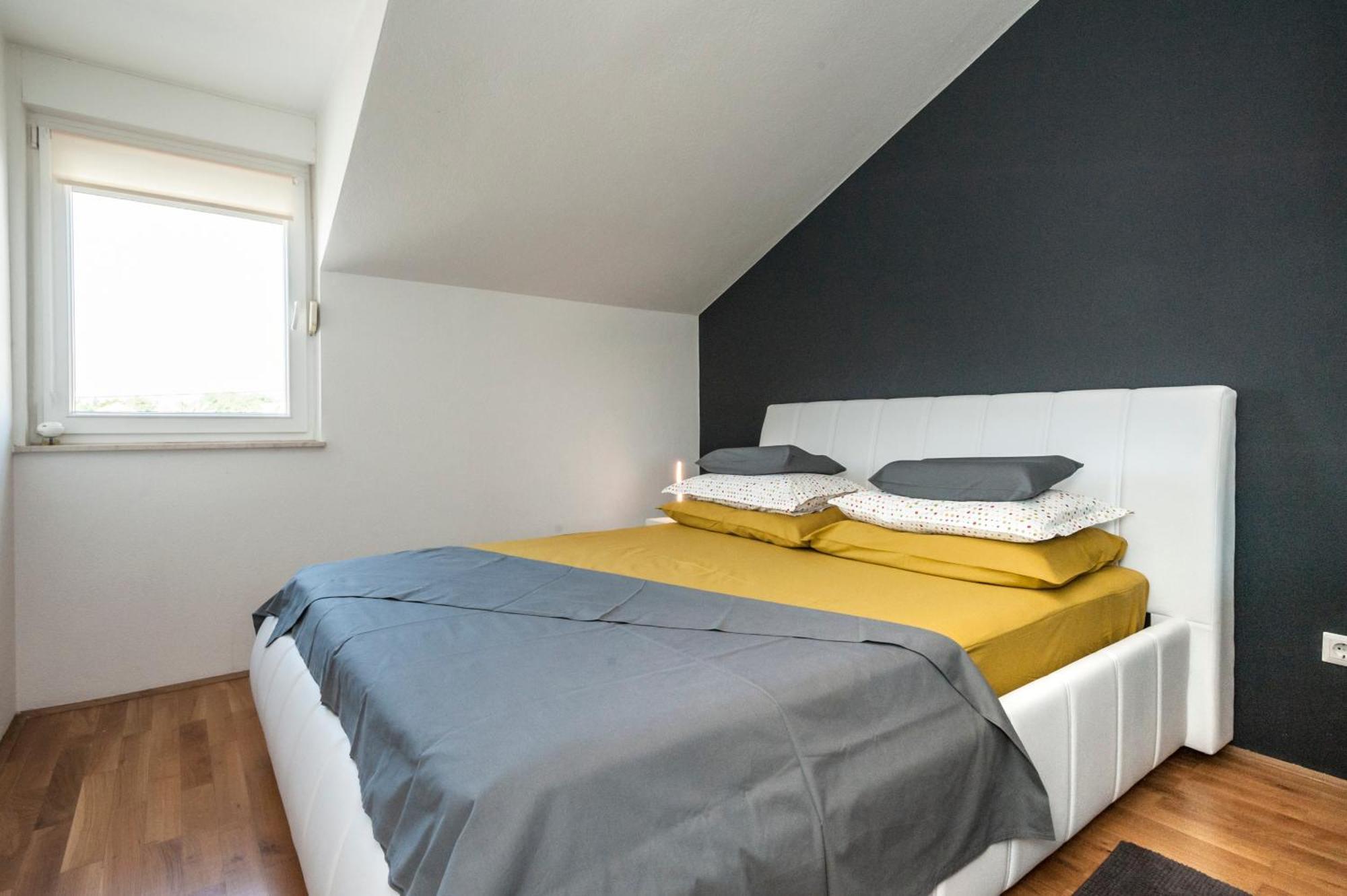 Apartment Tin Kaštela Екстериор снимка