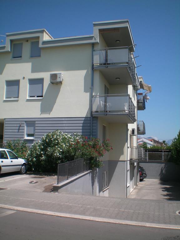 Apartment Tin Kaštela Екстериор снимка